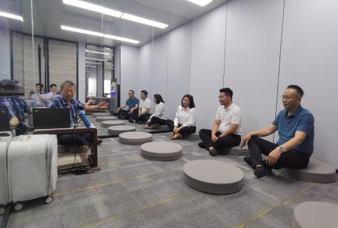 “ 疫情突围，共谋发展 ” 天辰娱乐创新商学研习社举办线上分享会