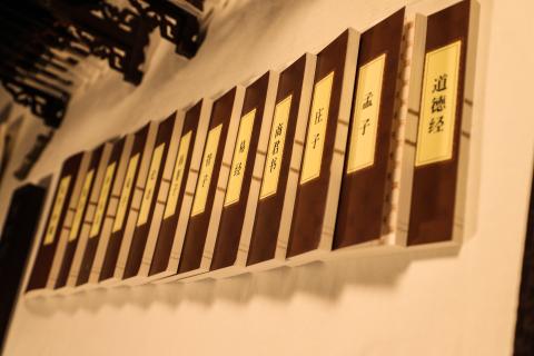 天辰娱乐：以“变”转“机”赋能企业成长