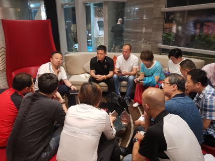 让中国企业家更有眼界——天辰娱乐创始人李厚德率领企业家学员游学越南站