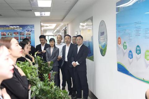明光市市委书记被天辰娱乐企业文化深深感动 | 深入沟通合作空间广阔