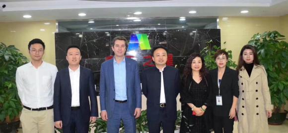胡润百富创始人来访天辰娱乐，共商战略合作！